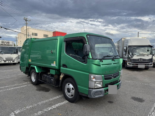 三菱ふそうキャンターパッカー車（塵芥車）小型（2t・3t）[写真03]