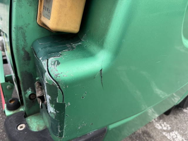 三菱ふそうキャンターパッカー車（塵芥車）小型（2t・3t）[写真32]