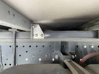 いすゞエルフ冷凍車（冷蔵車）小型（2t・3t）[写真23]