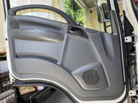 いすゞエルフ冷凍車（冷蔵車）小型（2t・3t）[写真27]