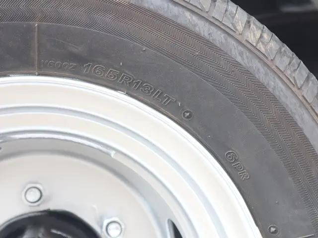 トヨタダイナ平ボディ小型（2t・3t）[写真19]