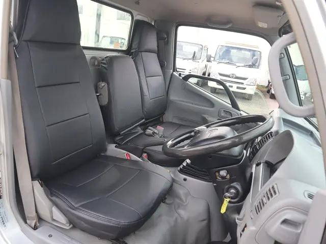 トヨタダイナ平ボディ小型（2t・3t）[写真30]