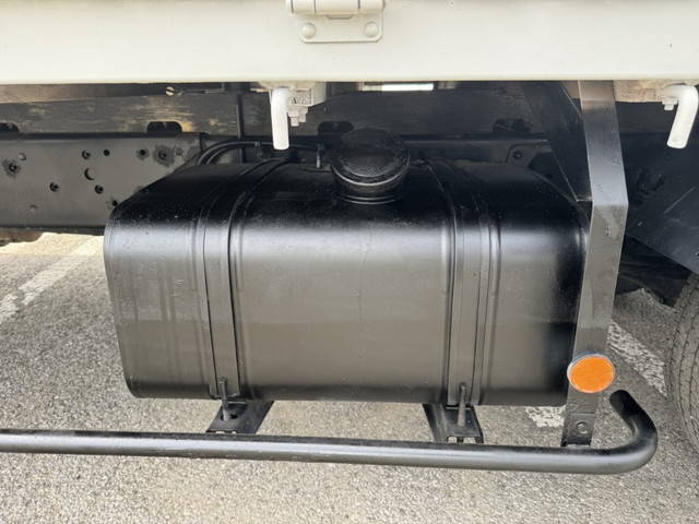 日野レンジャークレーン4段中型（4t）[写真34]