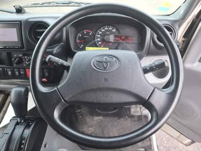 トヨタダイナアルミバン小型（2t・3t）[写真04]