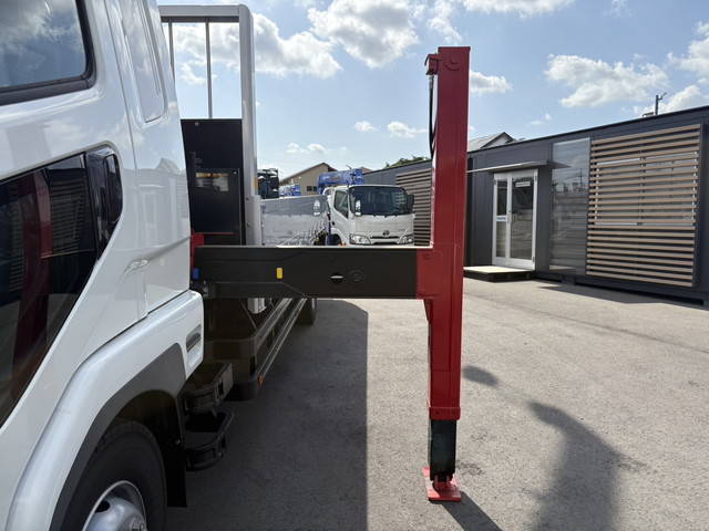 三菱ふそうファイターセルフクレーン4段増トン（6t・8t）[写真17]