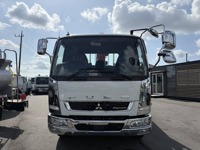 三菱ふそうファイターセルフクレーン4段増トン（6t・8t）[写真05]