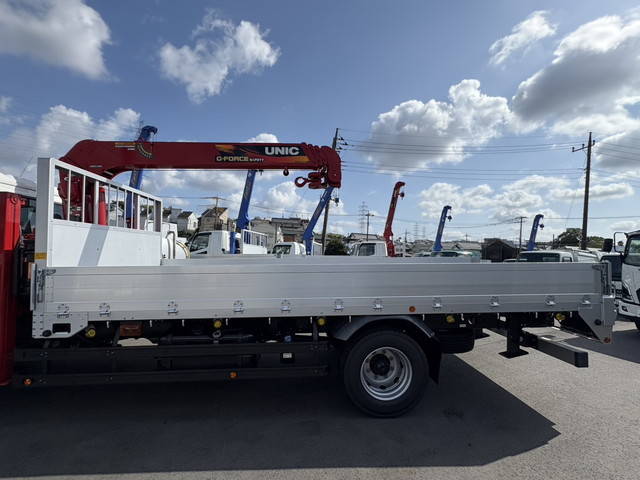 三菱ふそうファイターセルフクレーン4段増トン（6t・8t）[写真07]