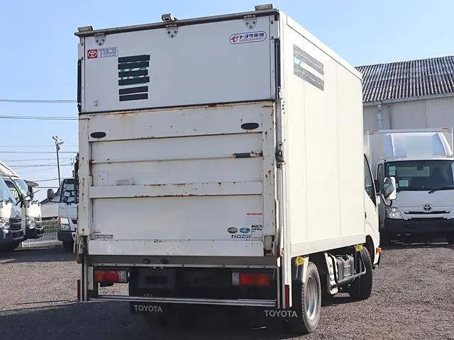 トヨタダイナパネルバン小型（2t・3t）[写真02]