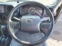 トヨタダイナパネルバン小型（2t・3t）[写真05]