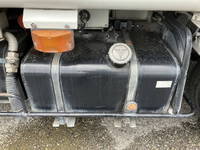 いすゞフォワードパッカー車（塵芥車）中型（4t）[写真25]