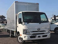 トヨタダイナアルミバン小型（2t・3t）[写真01]