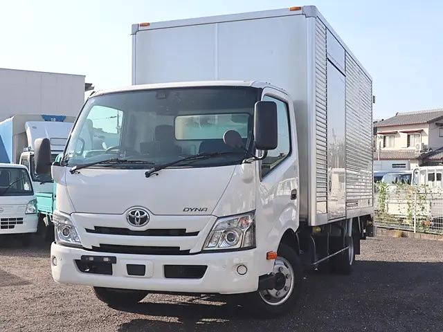 トヨタダイナアルミバン小型（2t・3t）[写真03]