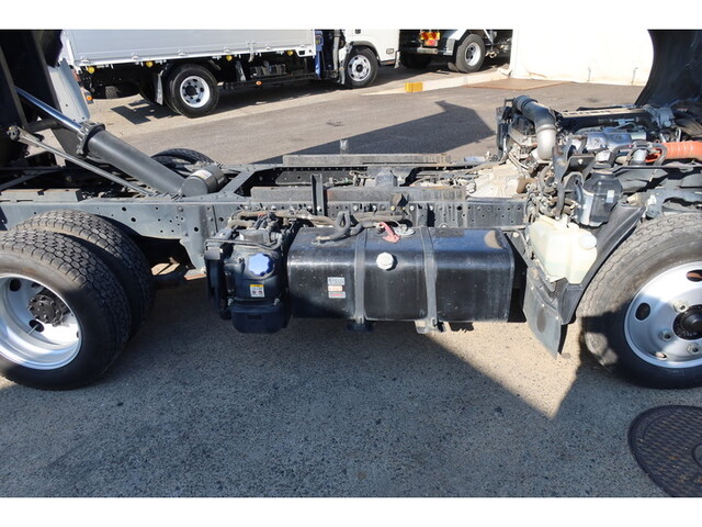 いすゞエルフダンプ小型（2t・3t）[写真11]