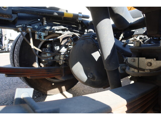 いすゞエルフダンプ小型（2t・3t）[写真16]