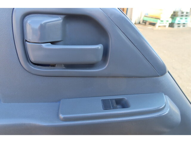 いすゞエルフダンプ小型（2t・3t）[写真35]