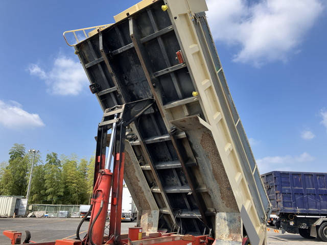 いすゞフォワードダンプ増トン（6t・8t）[写真15]