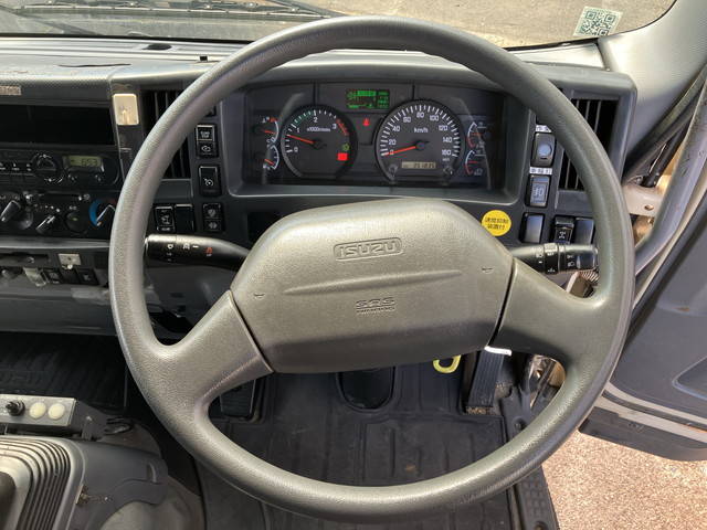 いすゞフォワードダンプ増トン（6t・8t）[写真34]