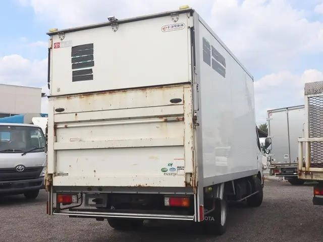 トヨタダイナアルミバン小型（2t・3t）[写真02]
