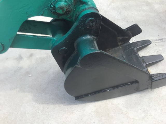 コマツミニユンボ（ミニバックホー）[写真12]