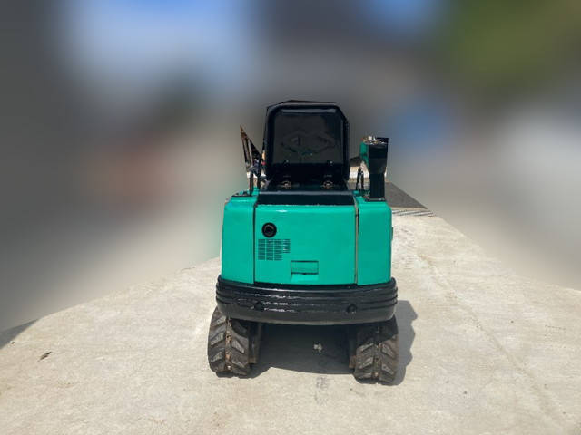 コマツミニユンボ（ミニバックホー）[写真07]