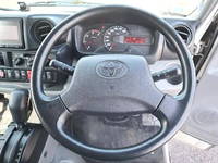 トヨタダイナアルミバン小型（2t・3t）[写真05]