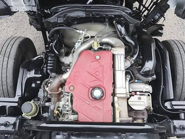 トヨタトヨエース平ボディ小型（2t・3t）[写真12]