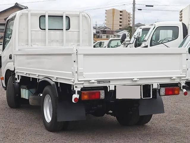トヨタトヨエース平ボディ小型（2t・3t）[写真02]
