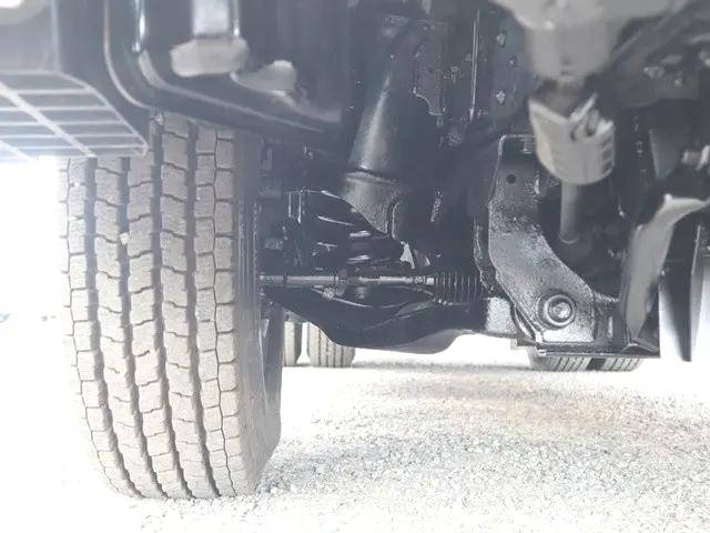 いすゞエルフ高所作業車小型（2t・3t）[写真22]