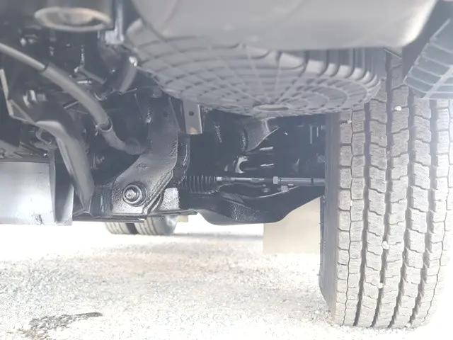 いすゞエルフ高所作業車小型（2t・3t）[写真23]