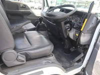 いすゞエルフ高所作業車小型（2t・3t）[写真30]