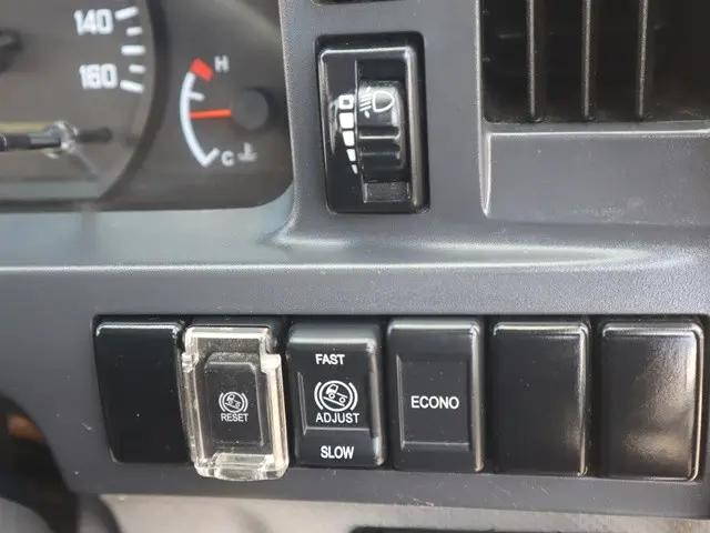 いすゞエルフ高所作業車小型（2t・3t）[写真36]