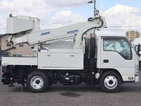 いすゞエルフ高所作業車小型（2t・3t）[写真09]