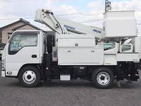 いすゞエルフ高所作業車小型（2t・3t）[写真10]