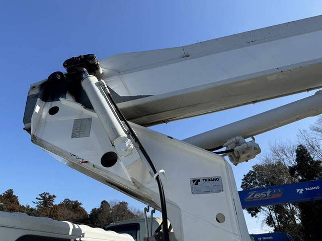 いすゞエルフ高所作業車小型（2t・3t）[写真14]