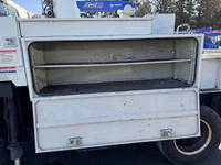 いすゞエルフ高所作業車小型（2t・3t）[写真17]