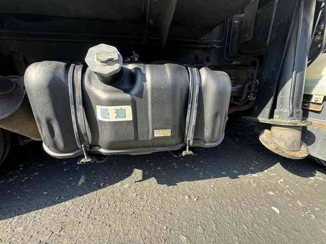 いすゞエルフ高所作業車小型（2t・3t）[写真22]