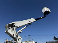 いすゞエルフ高所作業車小型（2t・3t）[写真10]