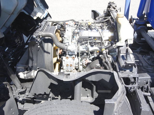 三菱ふそうキャンターバキュームカー小型（2t・3t）[写真28]