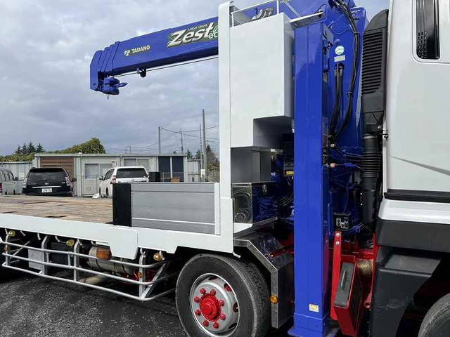 三菱ふそうスーパーグレートセルフクレーン4段大型（10t）[写真11]