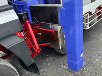 三菱ふそうスーパーグレートセルフクレーン4段大型（10t）[写真22]