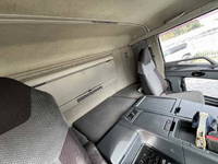 三菱ふそうスーパーグレートセルフクレーン4段大型（10t）[写真34]