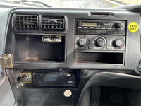 三菱ふそうスーパーグレートセルフクレーン4段大型（10t）[写真36]