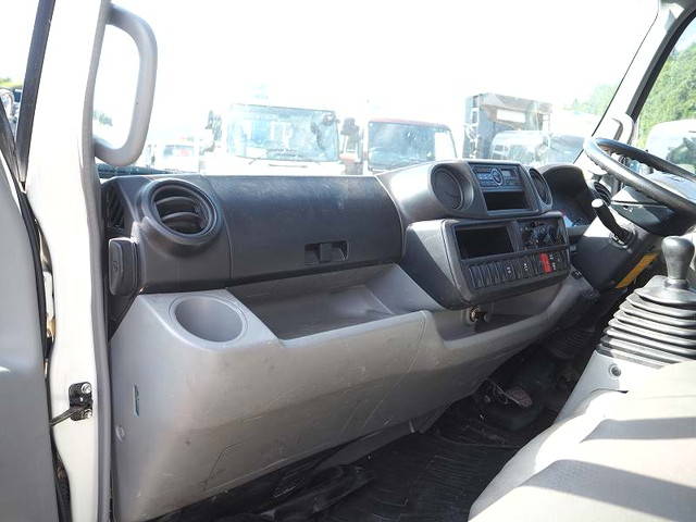 中古深ダンプ（土砂禁ダンプ） 日野 栃木・東京・岩手 デュトロ