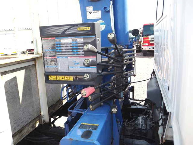 日野デュトロクレーン3段小型（2t・3t）[写真10]