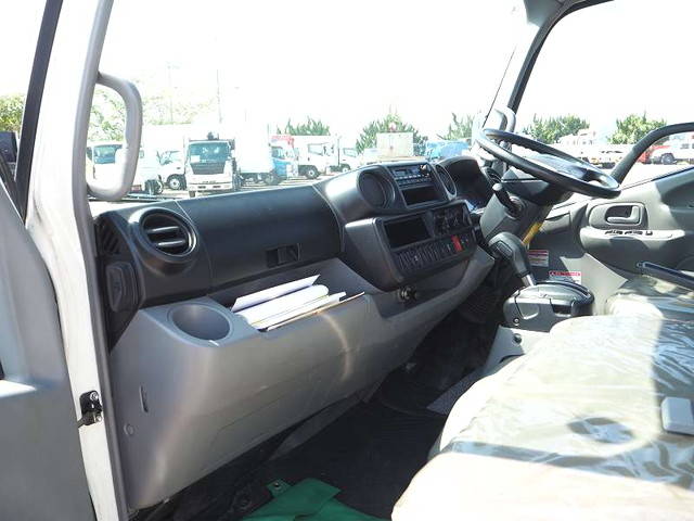 日野デュトロクレーン3段小型（2t・3t）[写真36]