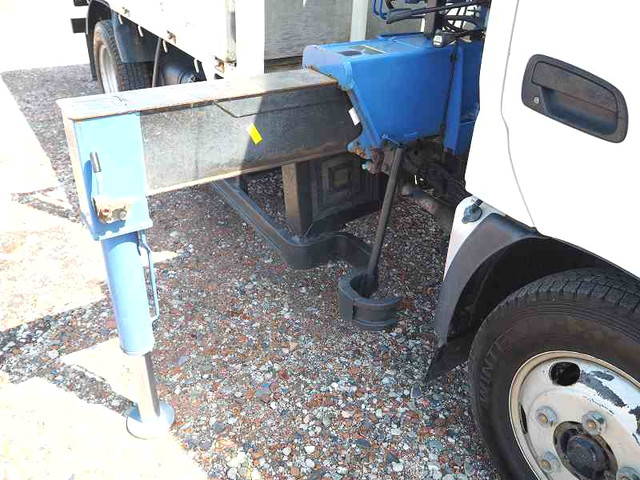 日野デュトロクレーン3段小型（2t・3t）[写真09]