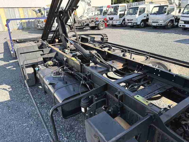 三菱ふそうキャンターセーフティローダー小型（2t・3t）[写真19]