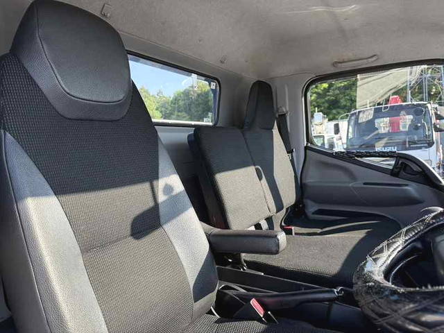 三菱ふそうキャンターセーフティローダー小型（2t・3t）[写真35]