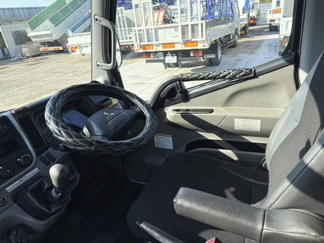 三菱ふそうキャンターセーフティローダー小型（2t・3t）[写真38]