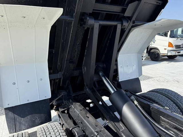 日野デュトロローダーダンプ小型（2t・3t）[写真18]